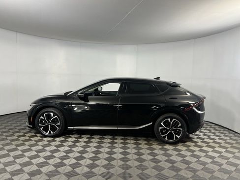 Used 2023 Kia EV6 Wind image 10