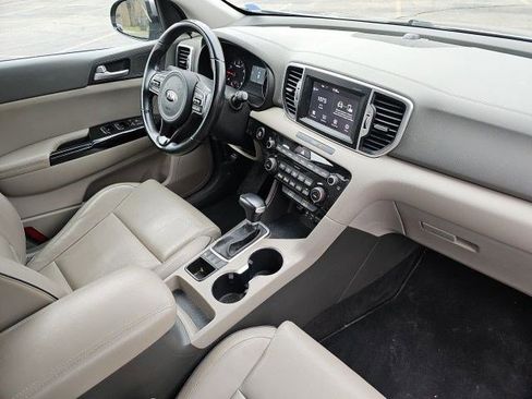 Used 2018 Kia Sportage EX image 12