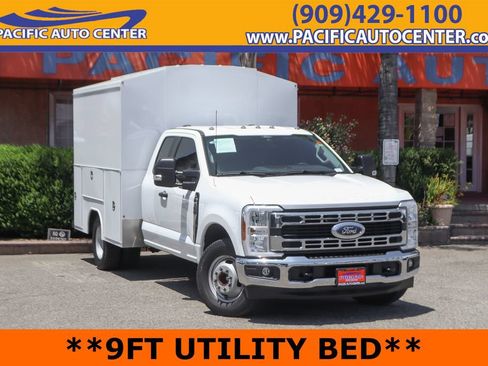 Used 2025 Ford F350 XL w/ XL Chrome Package RWD image 1