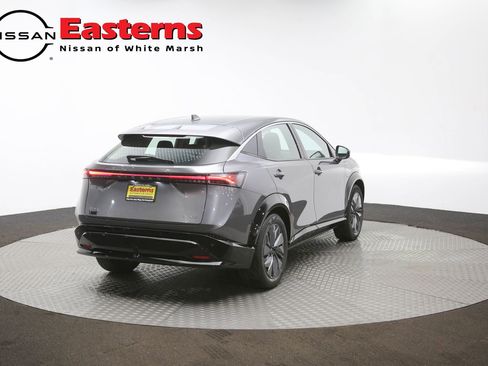 Used 2023 Nissan Ariya FWD image 38