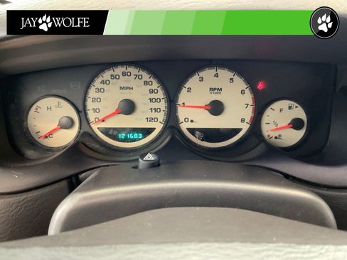 Used 2000 Dodge Neon Highline FWD image 6