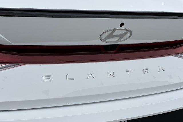 New 2026 Hyundai Elantra SEL Sport FWD image 8