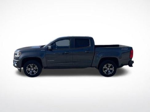 Used 2017 Chevrolet Colorado Z71 image 2