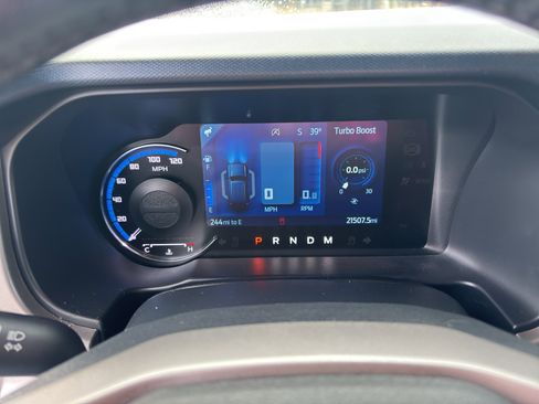 Used 2021 Ford Bronco First Edition AWD/4WD image 8
