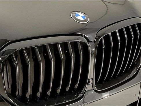 Used 2020 BMW X5 M50i w/ Executive Package image 30