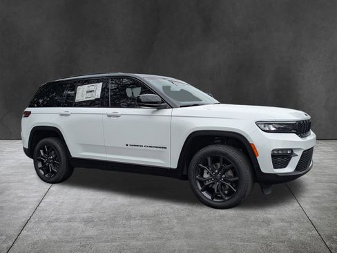 New 2025 Jeep Grand Cherokee Limited image 2