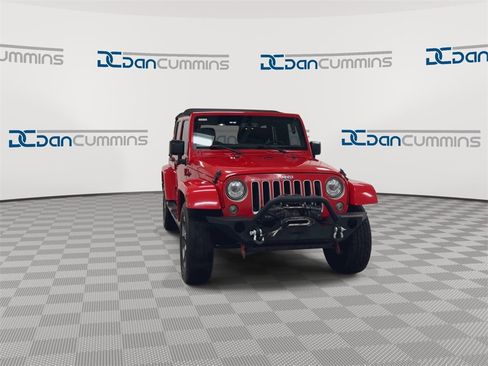 Used 2017 Jeep Wrangler Unlimited Sahara w/ Connectivity Group image 3