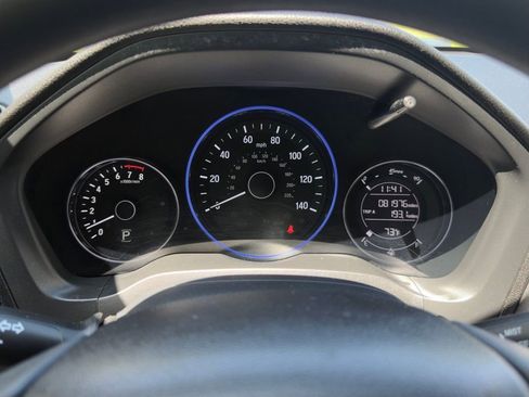 Used 2016 Honda HR-V EX image 12