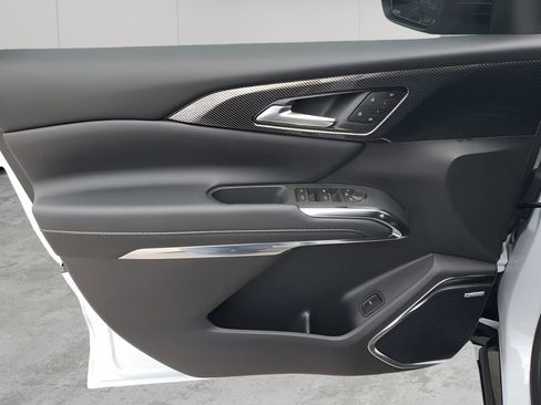 Used 2026 Chevrolet Traverse High Country image 26