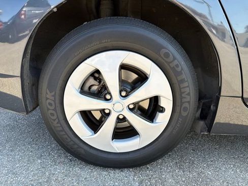 Used 2013 Toyota Prius Three FWD image 23