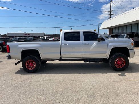 Used 2019 GMC Sierra 3500 Denali w/ Duramax Plus Package image 7