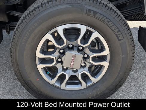 Used 2026 GMC Sierra 3500 SLE w/ Snow Plow Prep/Camper Package AWD/4WD image 10
