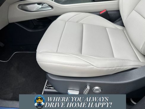 New 2026 Lincoln Nautilus Premier w/ Equipment Group 102A image 8