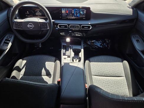 Certified 2026 Nissan Sentra SV w/ SV Convenience Package FWD image 14