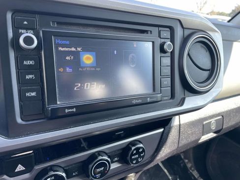 Used 2017 Toyota Tacoma SR5 w/ Tow Package image 38