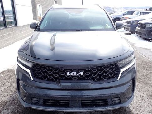 Certified 2022 Kia Sorento SX image 6