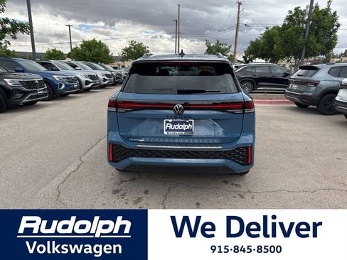 New 2026 Volkswagen Tiguan SE R-Line FWD image 4