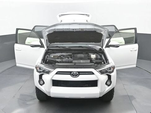 Used 2024 Toyota 4Runner SR5 Premium w/ Moonroof Package AWD/4WD image 35