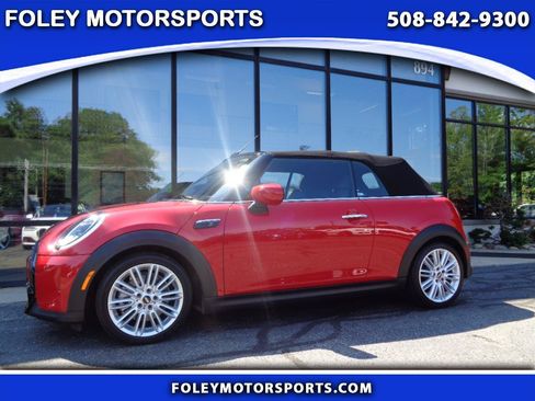Used 2024 MINI Cooper S FWD image 1