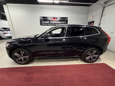 Used 2019 Volvo XC60 T5 Momentum w/ Multimedia Package AWD/4WD image 16