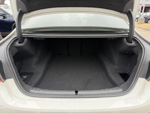 Used 2019 BMW 530i xDrive w/ Convenience Package image 30