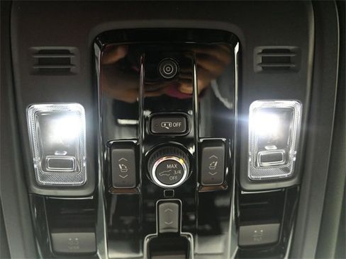 New 2026 GMC Yukon AT4 Ultimate image 33