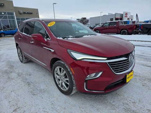 Used 2023 Buick Enclave Premium w/ Experience Buick Package image 4