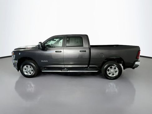 Used 2026 RAM 2500 Big Horn AWD/4WD image 4