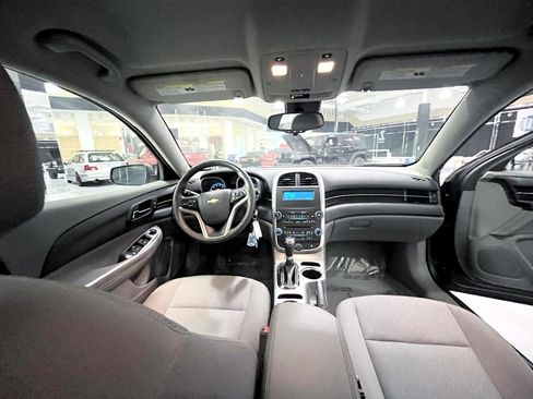 Used 2014 Chevrolet Malibu LS image 9