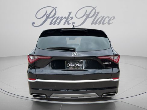 Used 2025 Acura MDX FWD w/ Technology Package image 4