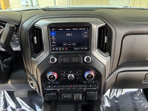 Used 2022 GMC Sierra 2500 Denali AWD/4WD image 20