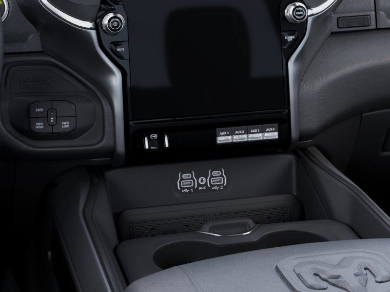 New 2026 RAM 2500 Laramie AWD/4WD image 25