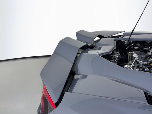 Used 2025 Lamborghini Revuelto AWD/4WD image 35