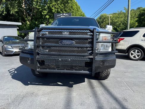 Used 2014 Ford F250 Lariat w/ Lariat Interior Package image 41