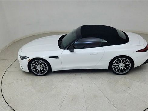 Used 2025 Mercedes-Benz SL 43 AMG w/ Driver Assistance Package image 74