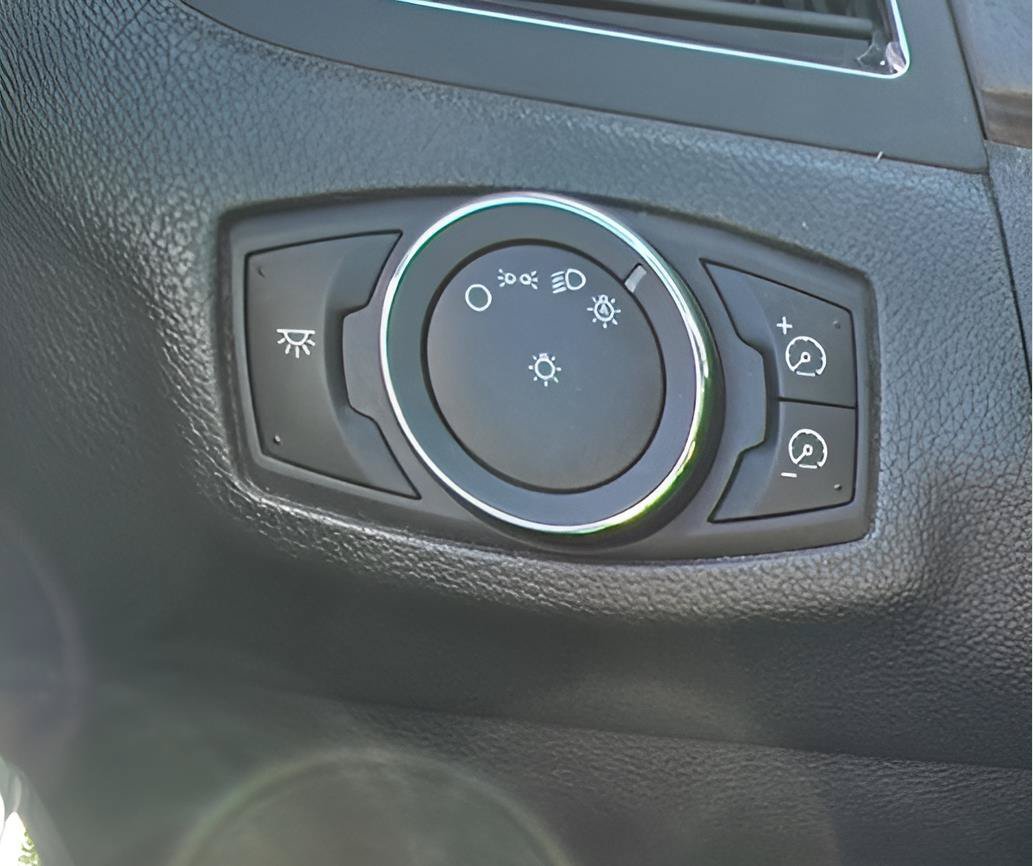 Used 2011 Ford Edge Limited AWD/4WD image 13