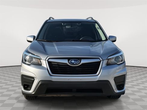 Used 2020 Subaru Forester Premium AWD/4WD image 2