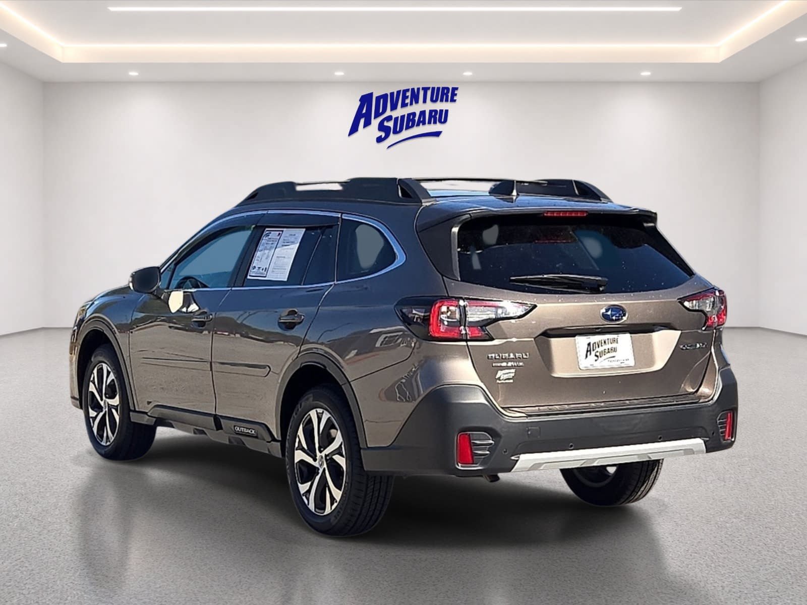 Used 2022 Subaru Outback Limited AWD/4WD image 5
