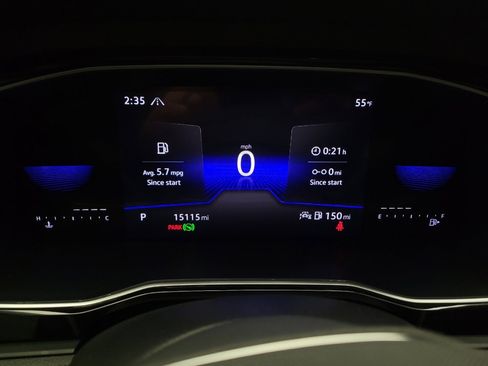 Used 2024 Volkswagen Jetta SE w/ Panoramic Sunroof Package image 23