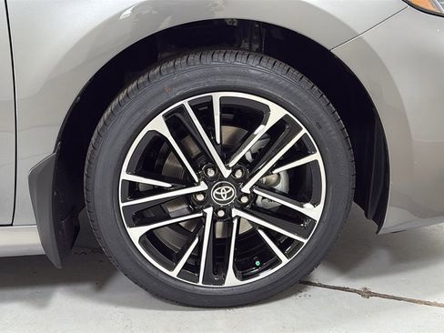 New 2026 Toyota Camry XLE image 21