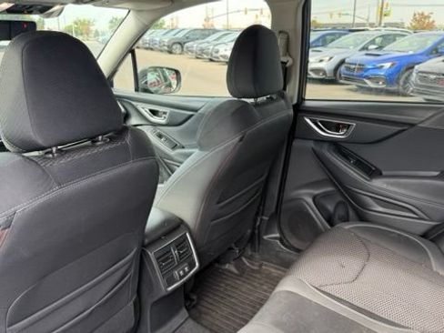 Used 2019 Subaru Forester Premium AWD/4WD image 13