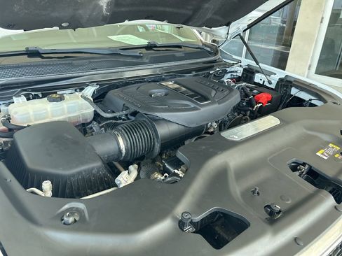 Used 2023 Jeep Wagoneer Series III w/ Preferred Equipment Group image 11