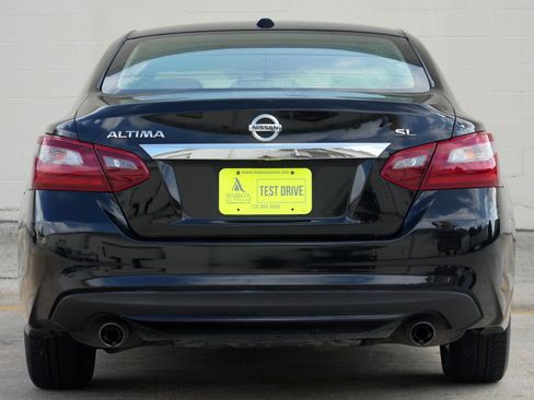 Used 2018 Nissan Altima 2.5 SL FWD image 10