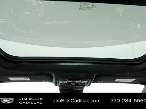 New 2026 Cadillac Escalade ESV Sport w/ Touring Package AWD/4WD image 21