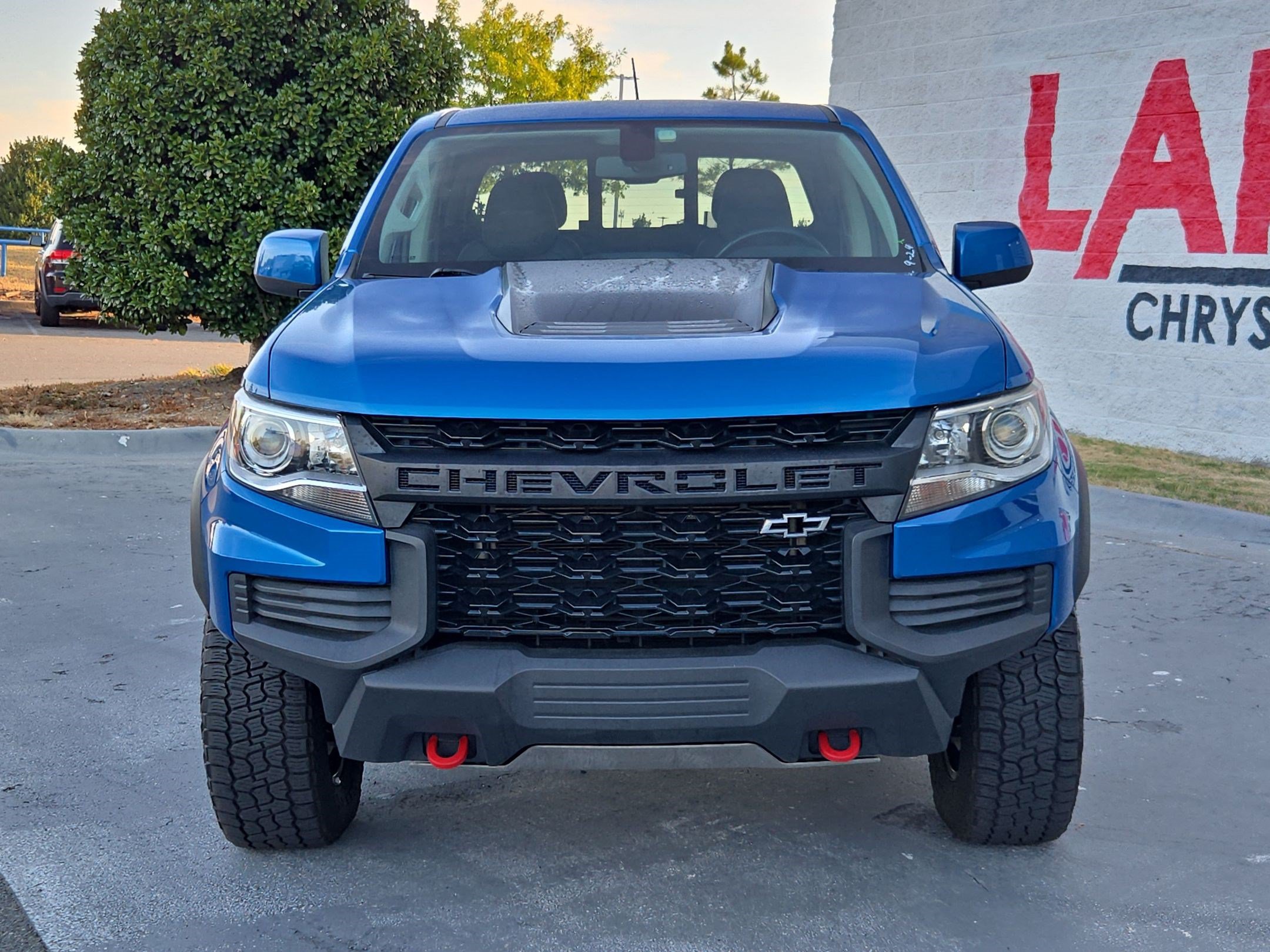Used 2021 Chevrolet Colorado ZR2 AWD/4WD image 2