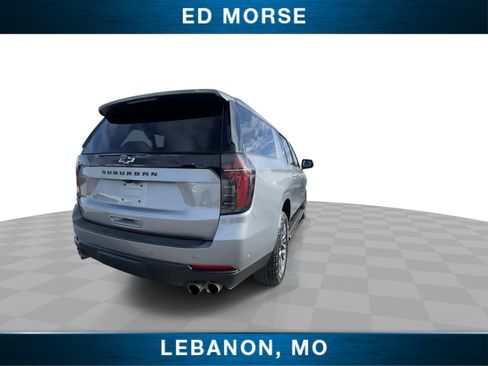 Certified 2025 Chevrolet Suburban Z71 image 8