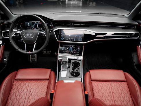 Used 2024 Audi S6 Premium Plus w/ Premium Plus Package image 42