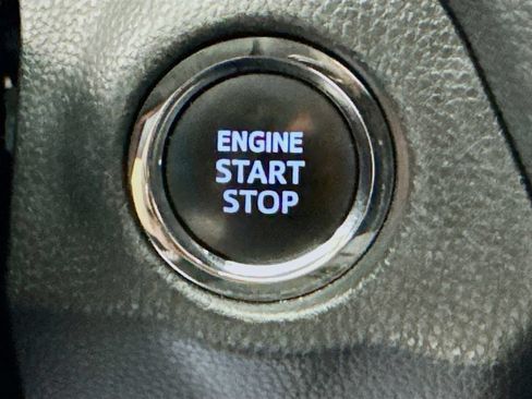 Used 2023 Toyota RAV4 Limited FWD image 19