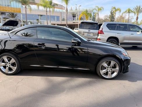 Used 2011 Lexus IS 350C w/ Luxury Pkg image 4