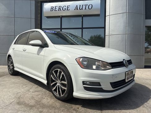Used 2015 Volkswagen Golf SE w/ Golf Sport Package FWD image 1